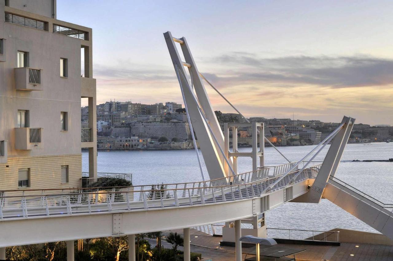 Modern Apartment In The Best Area Of Sliema Bagian luar foto